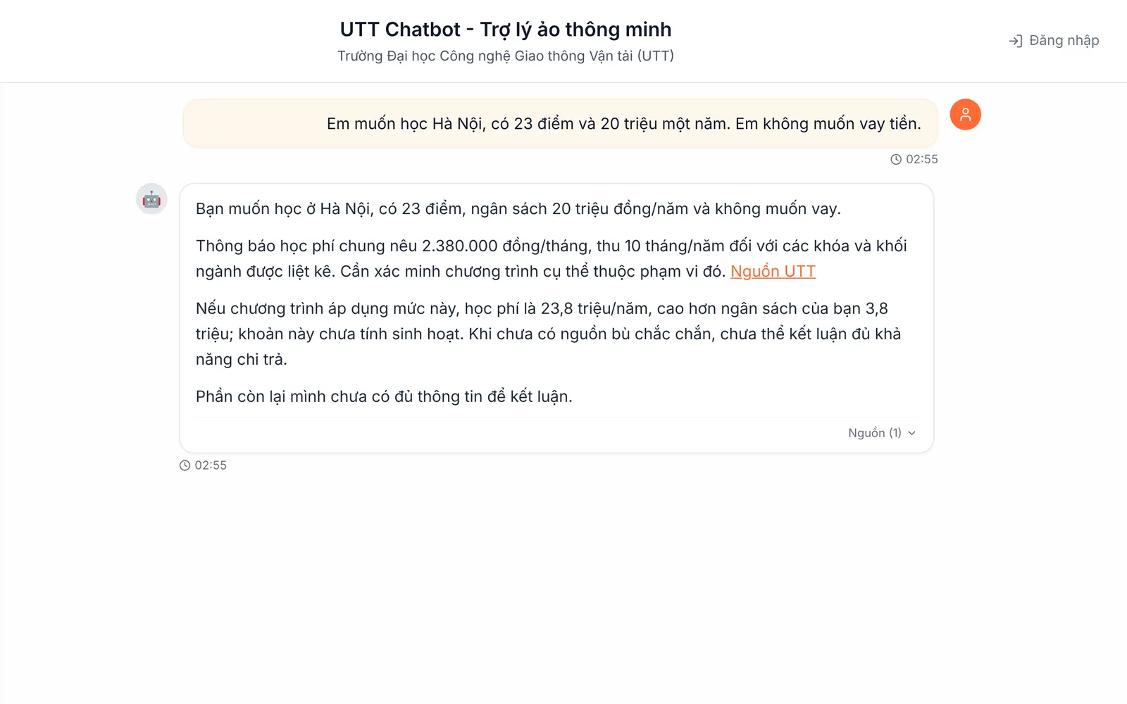 The UTT admissions assistant answering an applicant in Vietnamese and citing the university's official fee notice